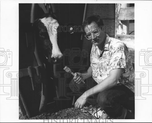 1985, "Whad'ya Know?" radio show host Michael Feldman - mjp13986 - Historic Images