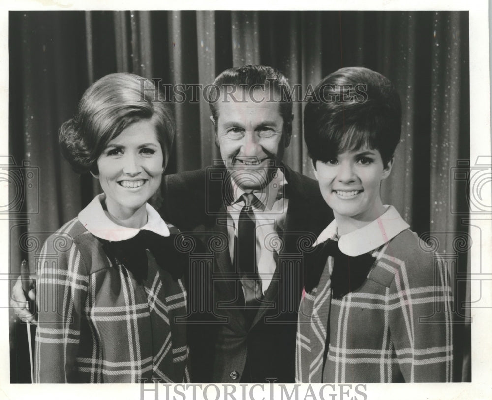 1968, Salli Flynn, L Welk, Sandi Jensen, The Lawrence Welk Show - Historic Images