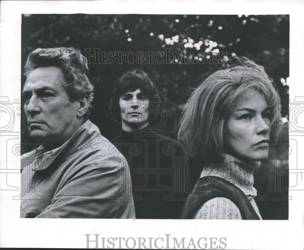 1972, actors in &quot;Sunday Bloody Sunday&quot; Downer Theater - mjp14322 - Historic Images