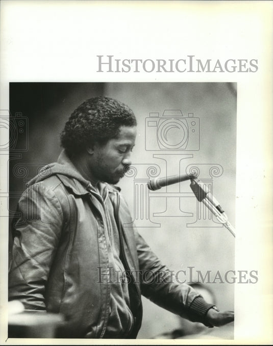 1982, Dog fighting suspect Willie Ray Franklin - mjp14892 - Historic Images