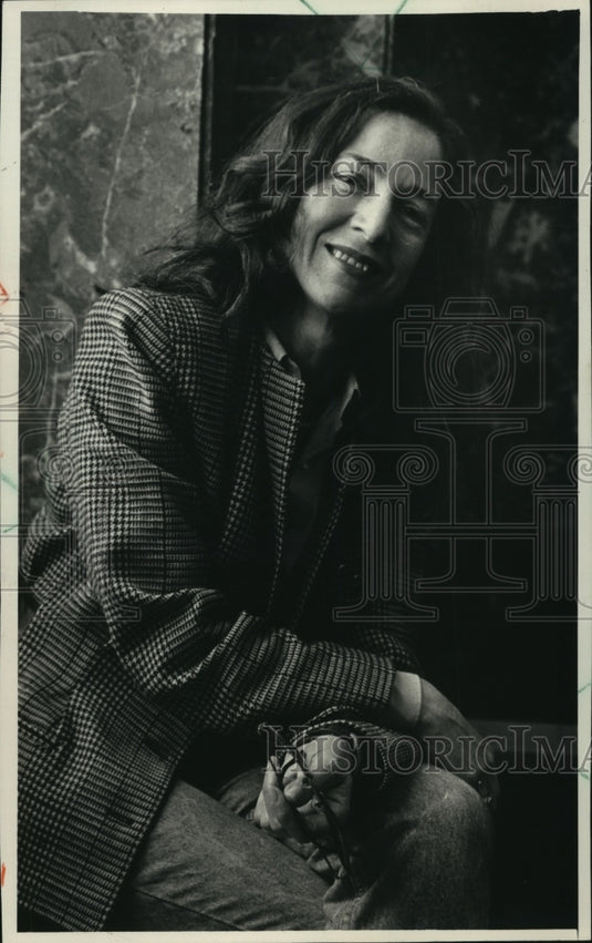 1988 Press Photo Mimmetta Lo Monte, cookbook author in Washington, D.C. - Historic Images