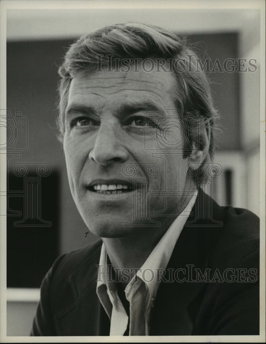 1976 Press Photo James Franciscus stars on Hunter, on CBS. - mjp15003 - Historic Images
