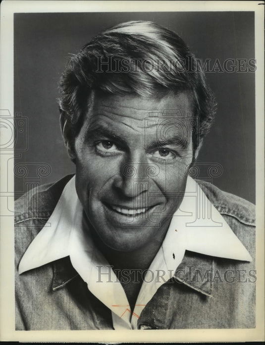 1977 Press Photo James Franciscus stars on Hunter, on CBS. - mjp15012 - Historic Images
