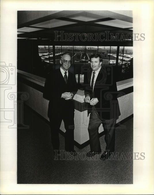 1984, Fireman's Fund Employers Insurance Company headquarters atrium - Historic Images