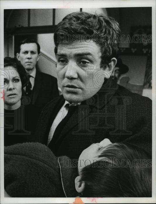 1968, Albert Finney in a scene from Broadway's "Joe Egg" - mjp15060 - Historic Images