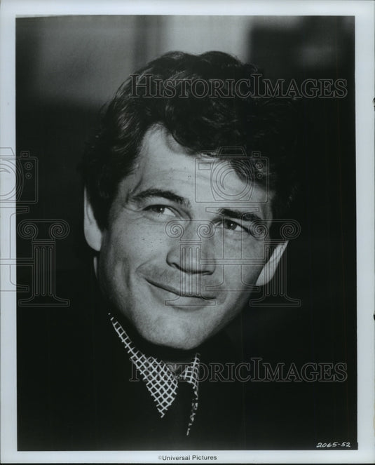 1974, Robert Forster is seen in "The Don is Dead" - mjp15139 - Historic Images