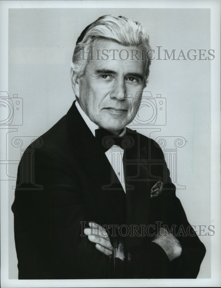 1984, &quot;Dynasty&#39;s&quot; John Forsythe: A real clothes horse - mjp15178 - Historic Images