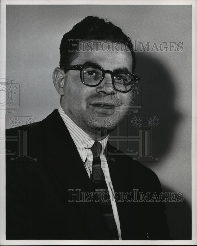 1956, New York Times Reporter - mjp15199 - Historic Images