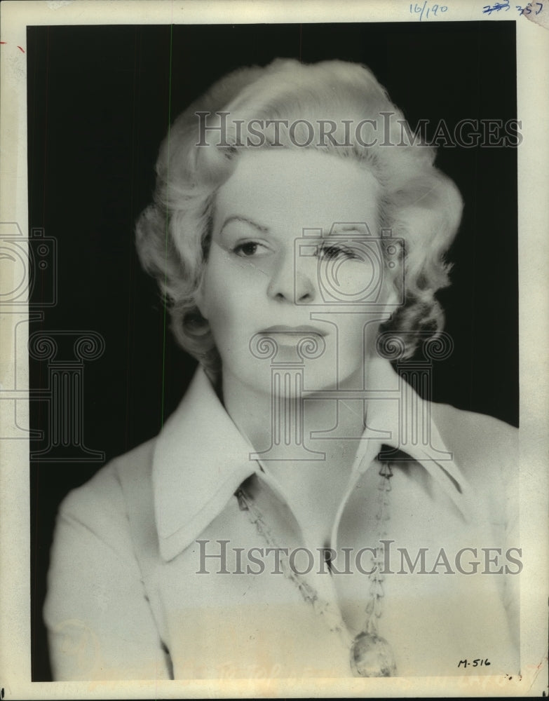 1974, contralto Maureen Forrester - mjp15203 - Historic Images
