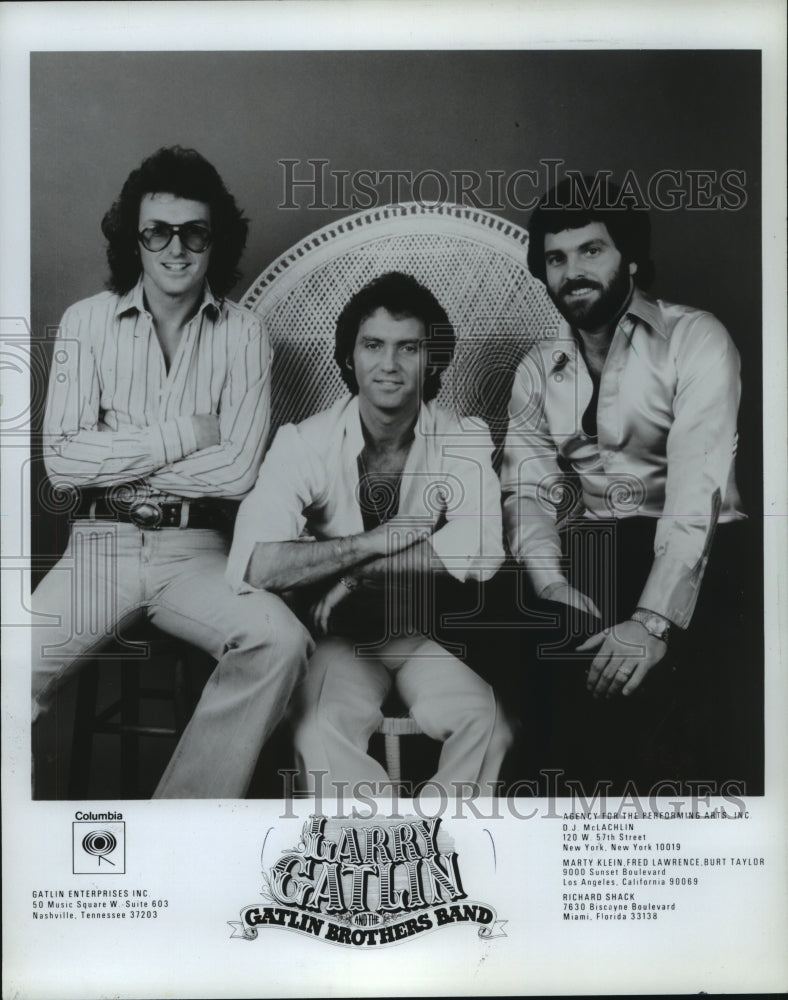 1982, musician Larry Gatlin and the Gatlin Borthers - mjp15249 - Historic Images