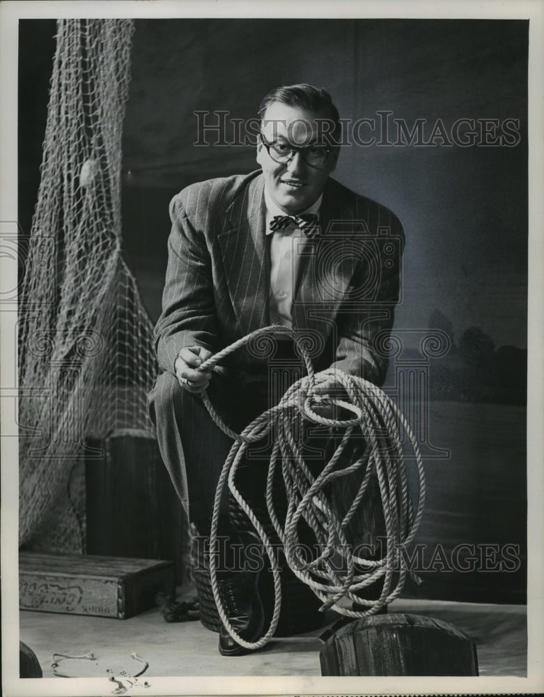 1976, "Garroway at Large" star Dave Garroway - mjp15316 - Historic Images