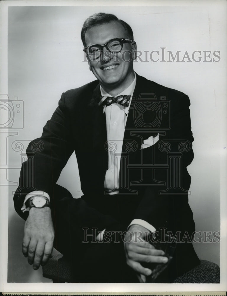 1954 Press Photo Radio Host Dave Garroway - mjp15317 - Historic Images