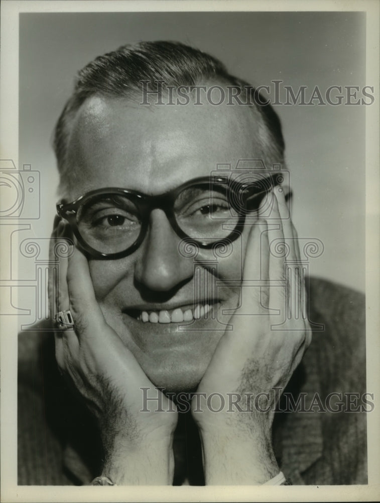 1960 Press Photo Dave Garroway, American television personality. - mjp15322 - Historic Images