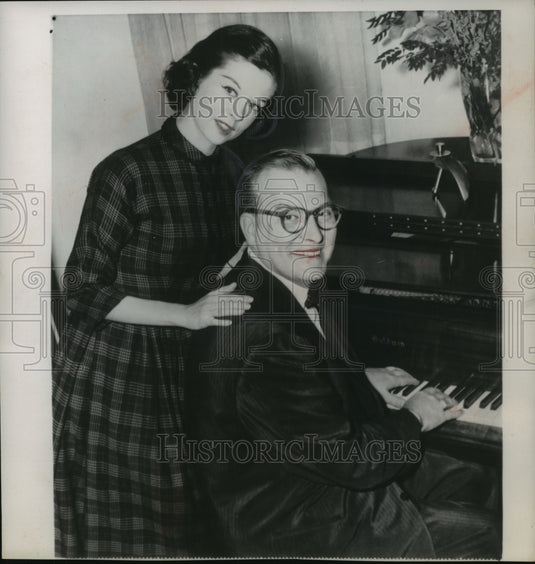 1956, Television star Dave Garroway and fiance, Pamela Wilde. - Historic Images