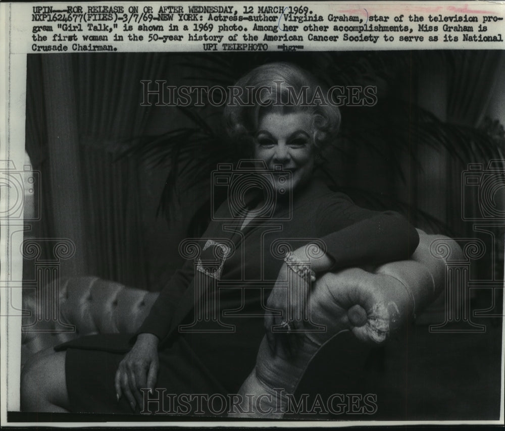 1969, New York-Virginia Graham star of the TV&quot;s &quot;Girl Talk&quot; program. - Historic Images