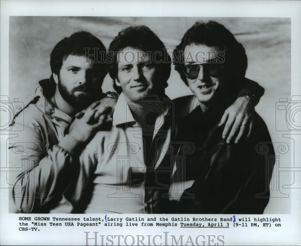 1985, Tennessee musicians Larry Gatlin and the Gatlin Brothers - Historic Images