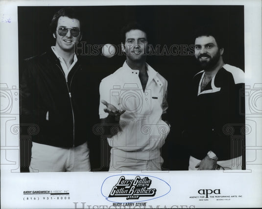 1983, musician Larry Gatlin and the Gatlin Brothers - mjp15714 - Historic Images