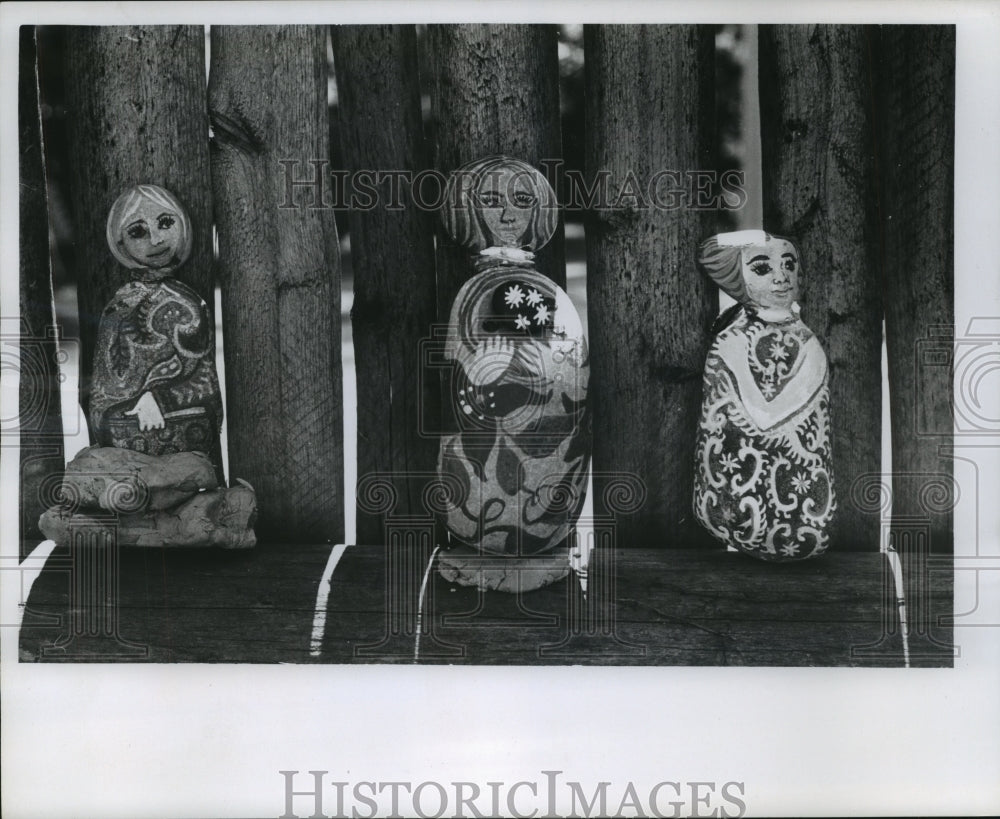 1966 Press Photo painted rock sculptures by Celeste Spransy, a Milwaukee artist - Historic Images