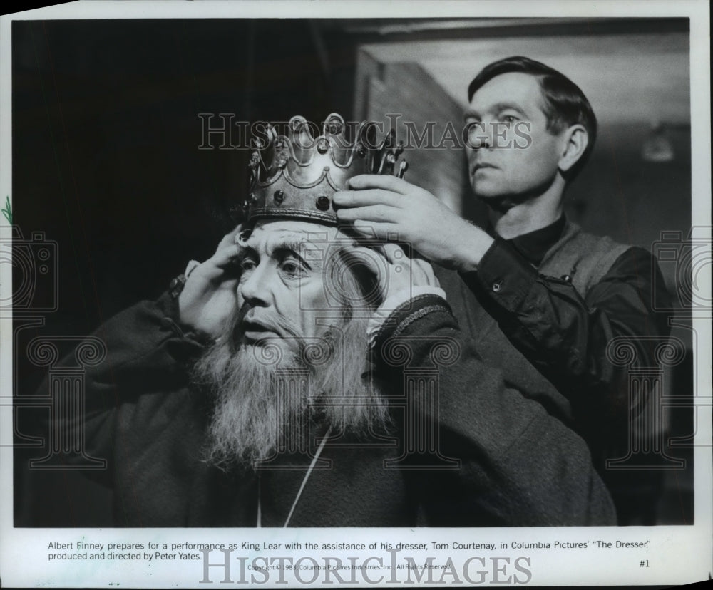 1984, Actor Albert Finney preparing for his role in "The Dresser" - Historic Images