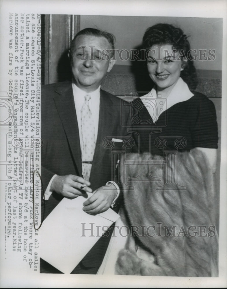 1955, Singer Marion Marlowe with fiance Larry Puck at City Hall - Historic Images