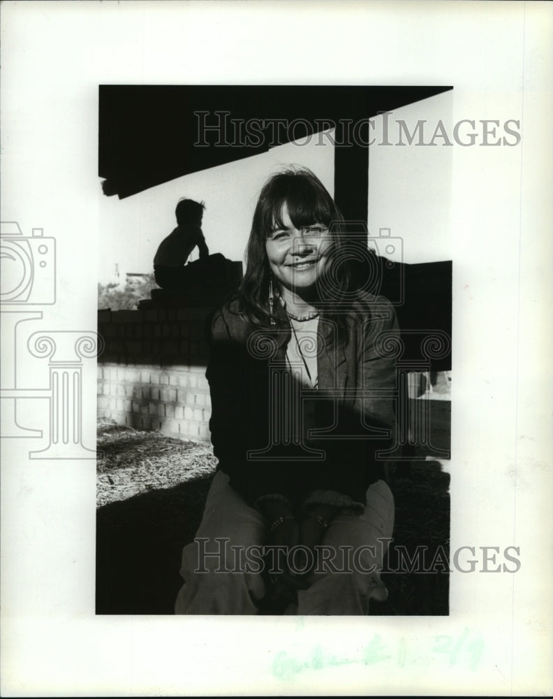 1981, Storyteller-poet Leslie Marmon-Silko - mjp15886 - Historic Images