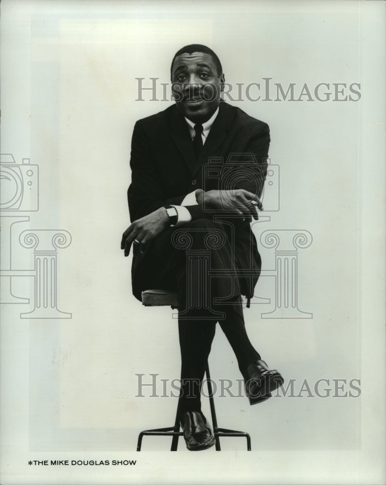 1967 Press Photo Dick Gregory, humorist and star of &quot;Fastdraw&quot; - mjp15908 - Historic Images
