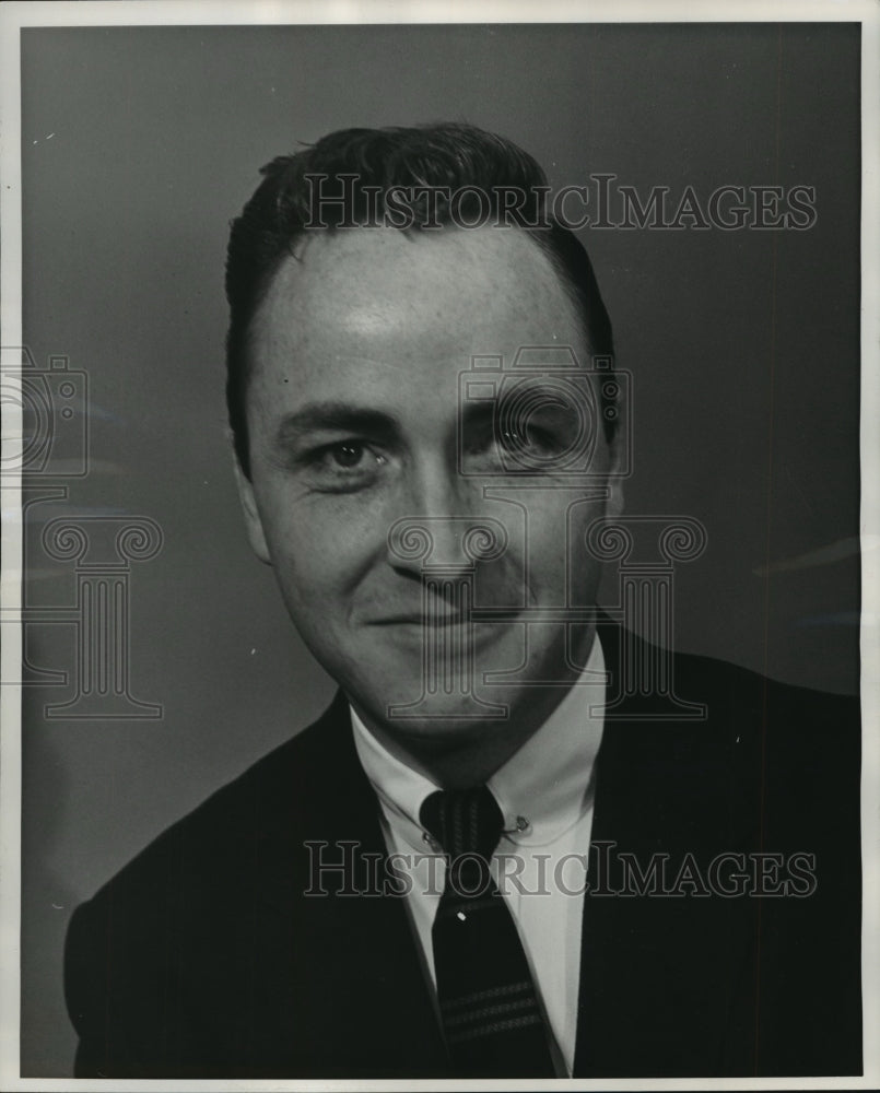 1957, Roger Grimsby, New Staff at WXIX Channel 19, Milwaukee - Historic Images