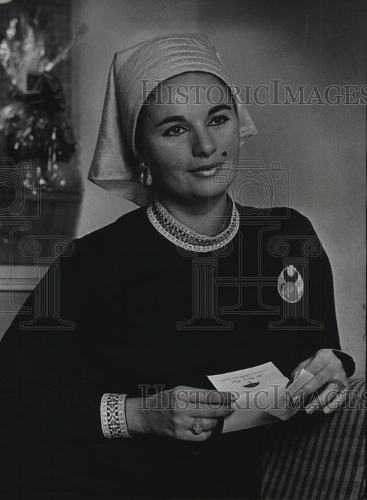 1972, Mezzo soprano Joanna Grillo of Metropolitan Opera in "Carmen." - Historic Images