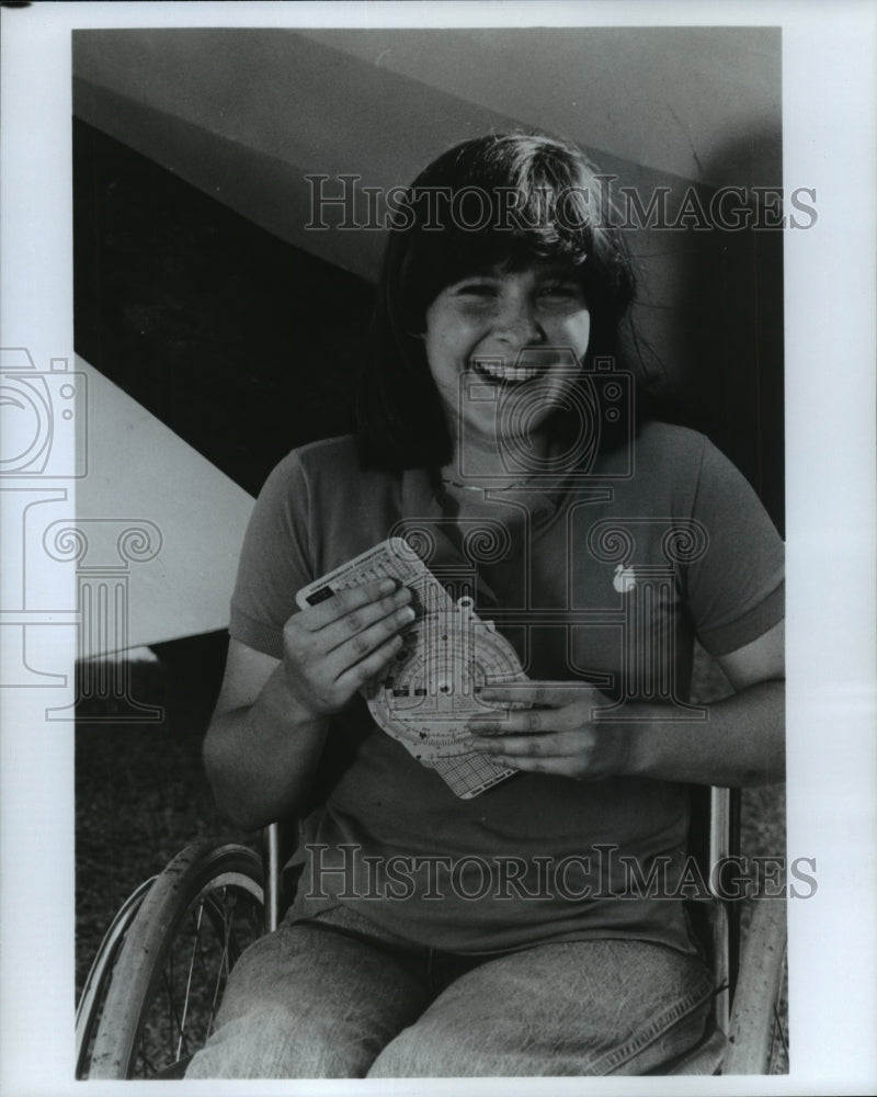 1980 Press Photo Suzy Gilstrap, actress, plays disabled teenager in &quot;Skyward&quot; - Historic Images