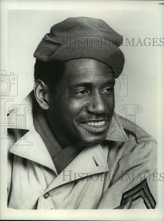 1974 Press Photo Stu Gilliam stars on Roll Out!, on CBS. - mjp16041 - Historic Images