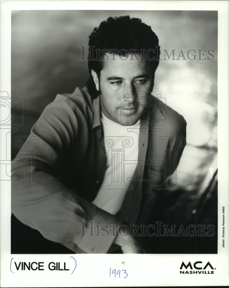 1993 Press Photo Vince Gill, country singer, songwriter and musician. - Historic Images