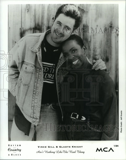 1994 Press Photo Vince Gill & Gladys Knight team up for country song. - Historic Images