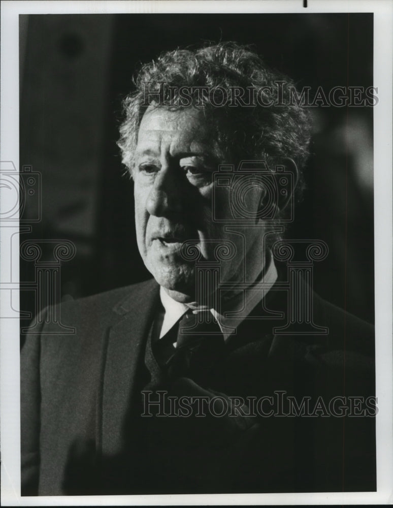 1976 Press Photo Jack Gilford guest stars on Police Woman, on NBC. - mjp16074 - Historic Images