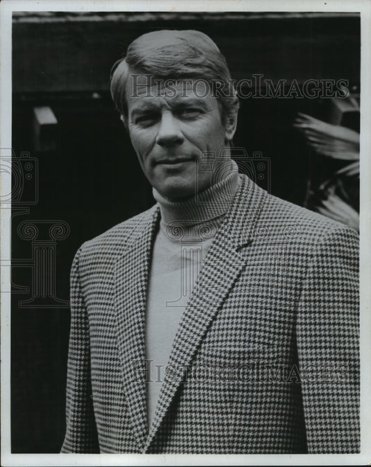 1972, Peter Graves as Jim Phelps in "Mission: Impossible" - Historic Images