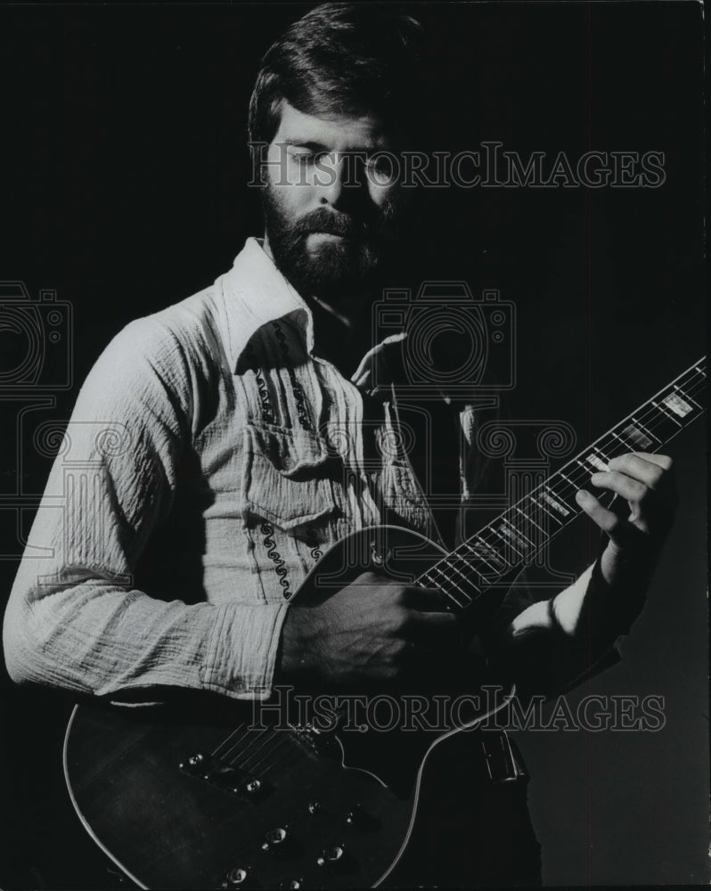 Press Photo Milwaukee Guitarist , Jack Grassel. - mjp16202 - Historic Images