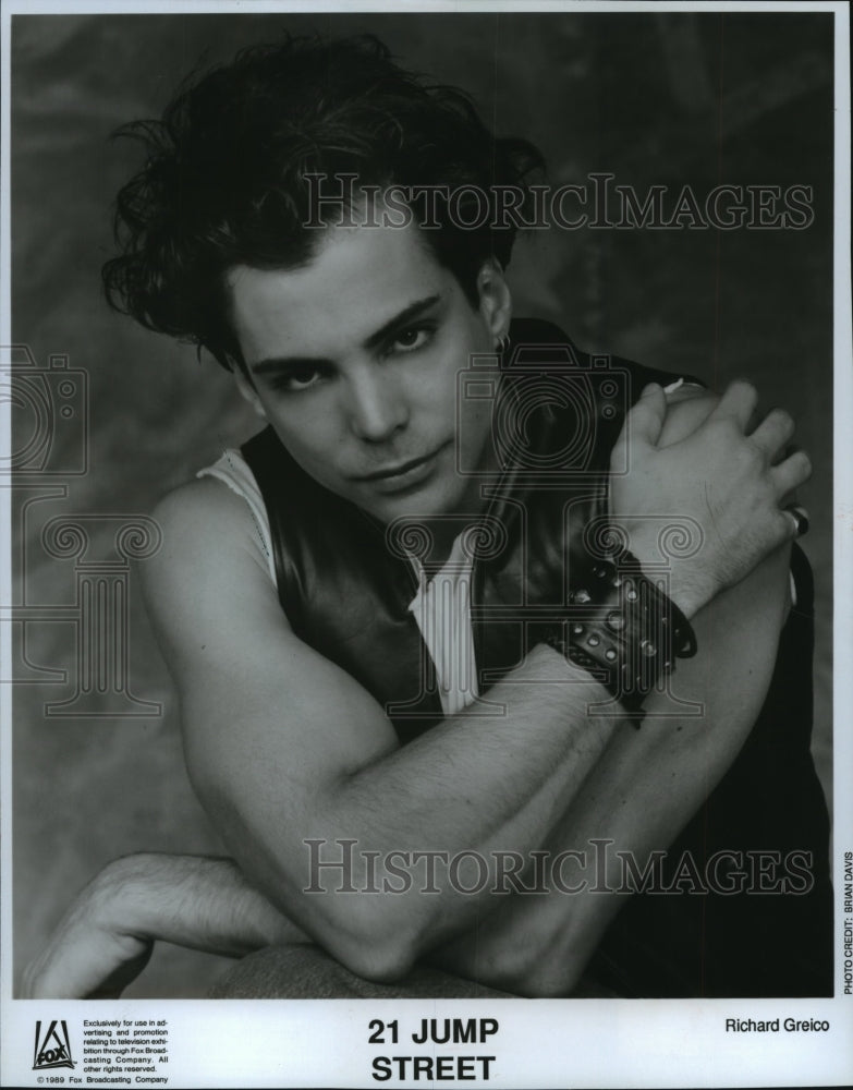1989, Richard Greico in 21 Jump Street - mjp16250 - Historic Images