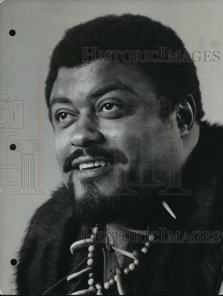 1969, Rosey Grier stars in NBC-TV's "Daniel Boone" - mjp16265 - Historic Images