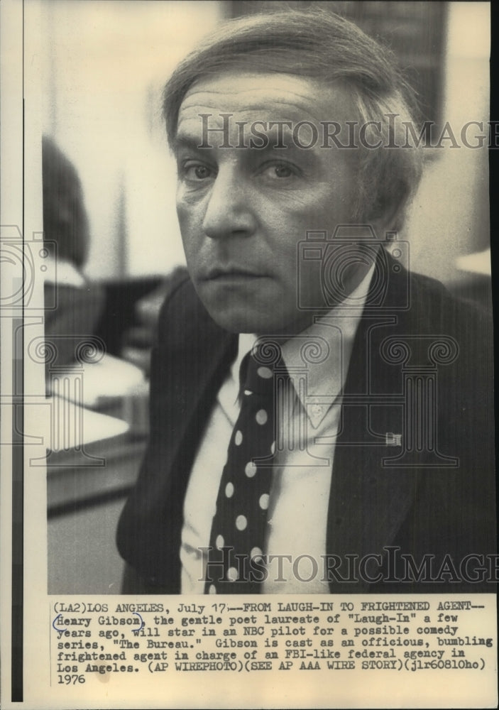 1976 Press Photo Henry Gibson, star of &quot;Laugh-In&quot; in new series &quot;The Bureau&quot; - Historic Images