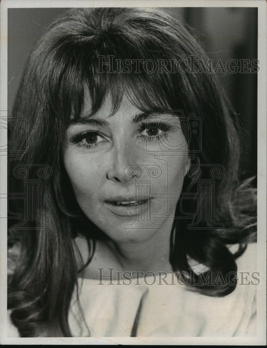 1969, "Medical Center" guest star Lee Grant - mjp16467 - Historic Images