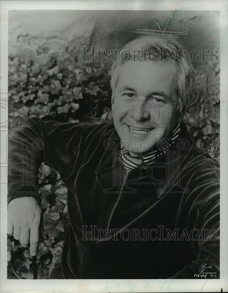 1976 Press Photo Donald Gramm, bass-baritone opera singer. - mjp16503 - Historic Images