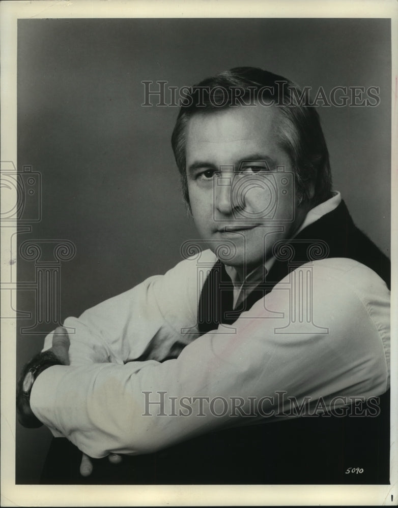1972, Donald Gramm, bass-baritone opera singer. - mjp16507 - Historic Images