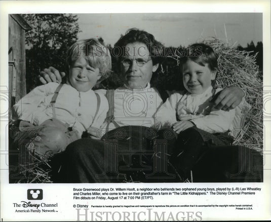 1990, actors Bruce Greenwood, Leo Wheatley, and Charles Miller. - Historic Images