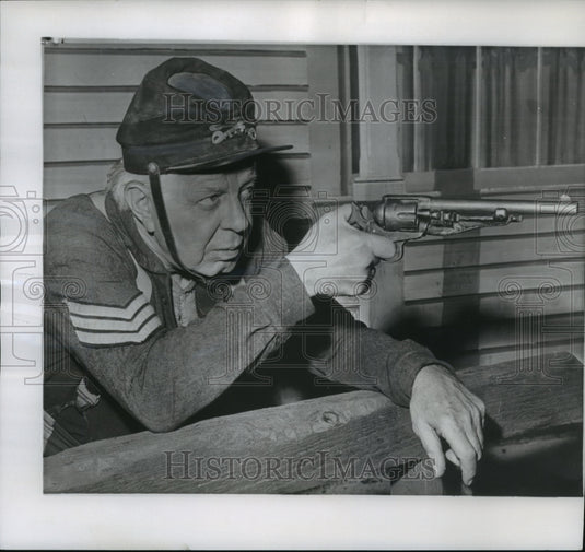 1958 Press Photo Hoot Gibson, western movie star to be in Civil War film - Historic Images