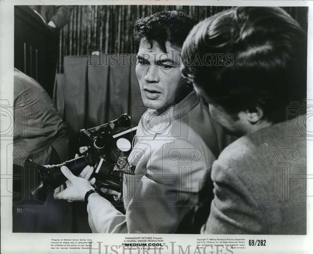 1969, Actor Robert Foster in film &quot;Medium Cool.&quot; - mjp17052 - Historic Images
