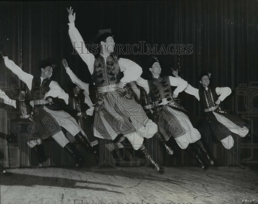 1973 Press Photo Mazowsze dancers - mjp17323 - Historic Images