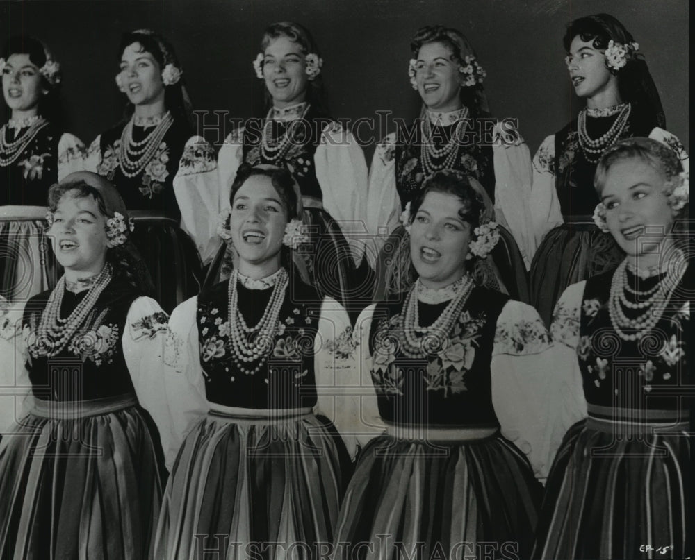 1973, Mazowsze Polish song and dance company - mjp17324 - Historic Images