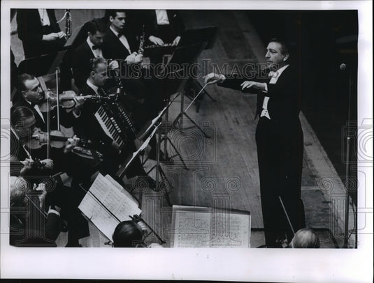 1963, Mantovani conducts symphony, Wisconsin - Historic Images
