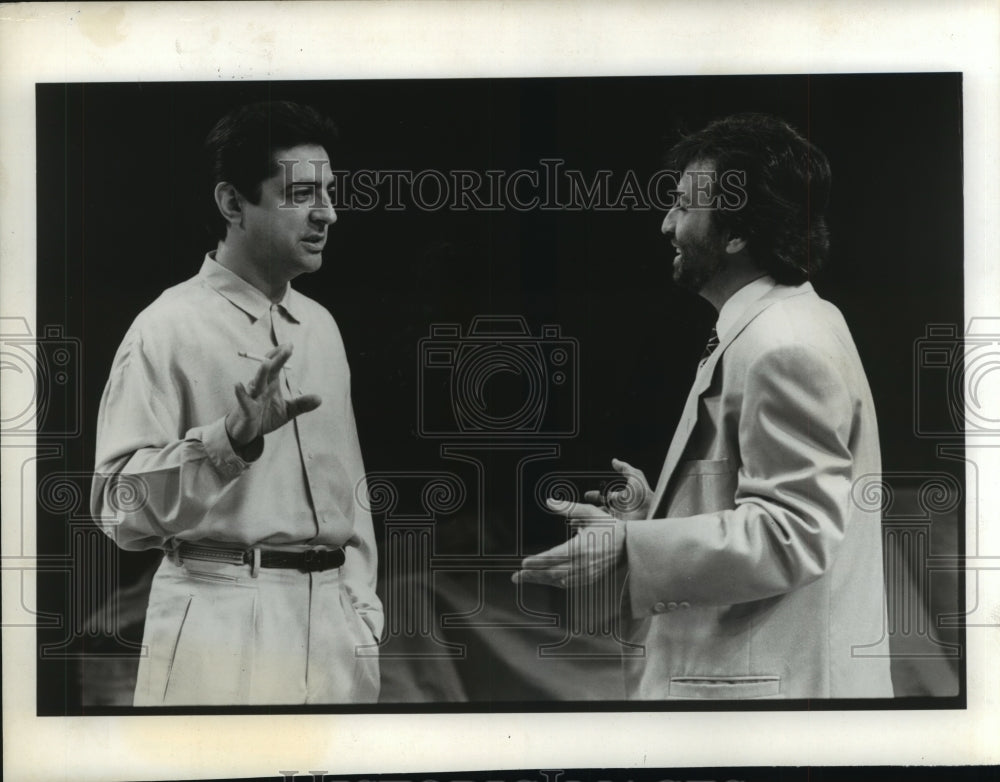 1988, Joe Mantegna, Ron Silver, in scene from play Speed-The-Plow - Historic Images