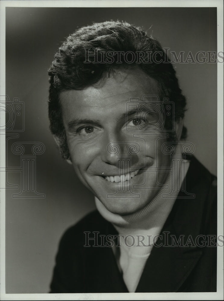 1972, Tony Franciosa stars on Search, the television series on NBC. - Historic Images
