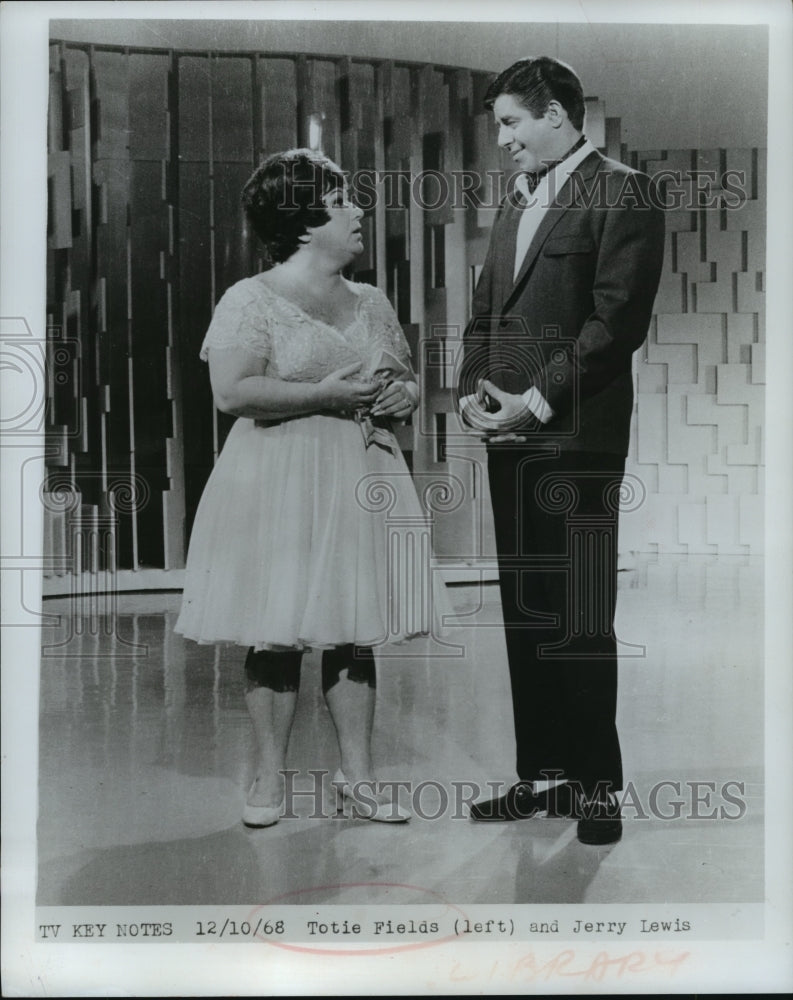 1968 Press Photo Totie Fields and Jerry Lewis - Historic Images